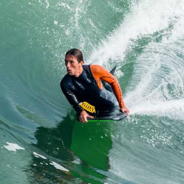 Compétition de surf et bodyboard