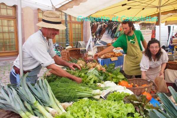 MARCHÉ DES PRODUCTEURS