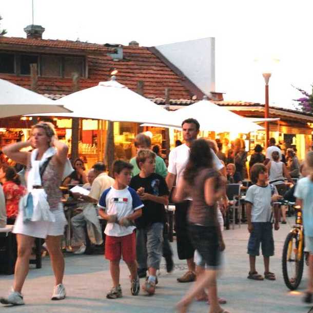 Braderie des commerçants au Cap Ferret