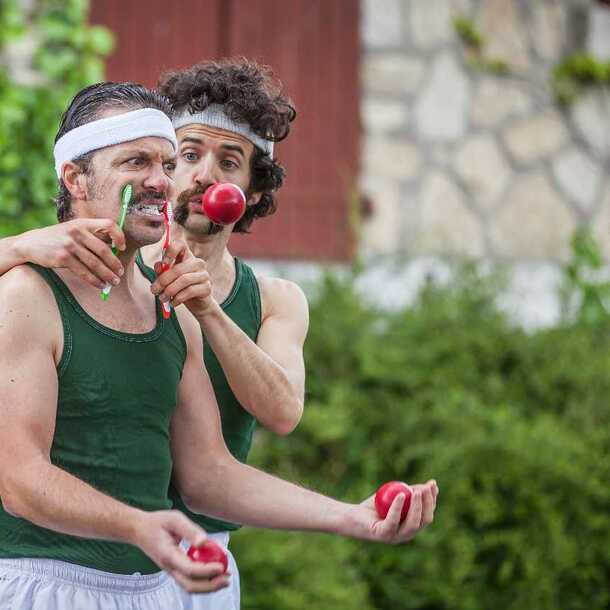 Spectacle - 1 + 1 = 3, un Duo Absurde