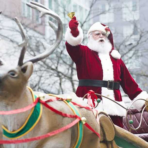 Arrivée et parade du Père Noël
